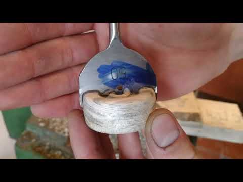 Видео: Изготовление деревянных колес на сверлильном станке перьевым сверлом.  Колёсоделка V2.1