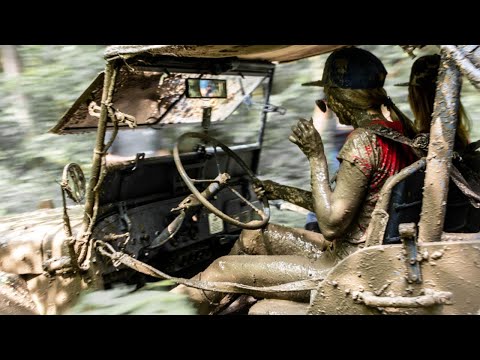 Видео: Offroad-Девушки на Willys против Toyota Prado Менеджера Антона! Сложный маршрут. Много грязи.