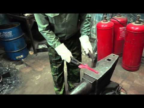 Видео: Алексей Матвеев - скорпион ручная ковка