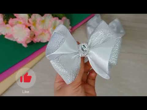 Видео: ИДЕЯ волшебных зимних бантиков 🎀... Exquisite hair tics for the holidays