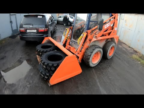 Видео: Как увеличится клиренс после замены шин на минипогрузчике?