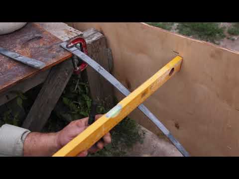 Видео: черновая обработка плеч для традиционного разборного лука
