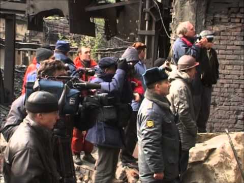 Видео: Шесть дней Шесть ночей.Фильм о спасении горняков в 2003г.