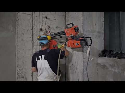 Видео: 33 отверстия 275 диаметра (28 в монолите и 5 в кирпиче)