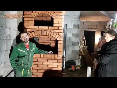 Видео: Колпаковая печь с плитой и отопительным щитком.