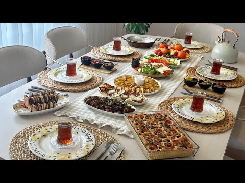 Видео: Подготовка стола к завтраку 🍳 | Фокачча, вафли из блинов, рецепты хрустящего картофеля
