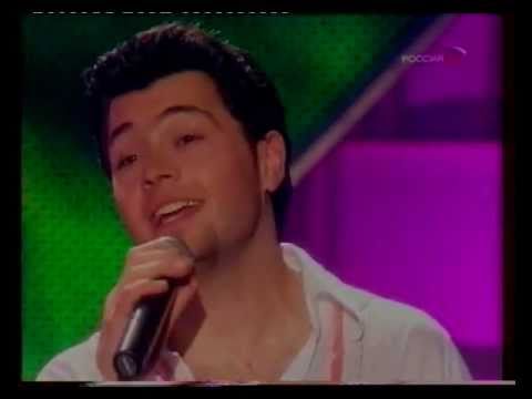 Видео: Алексей Чумаков "Три года ты мне снилась"