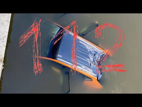 Видео: После падения каршеринга в Яузу насобирали поисковым магнитом железок