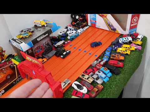 Видео: HOT WHEELS 2020 SUPER 6 LANE DRAG RACING. Чемпионат Hot Wheels. Гонки Hot Wheels