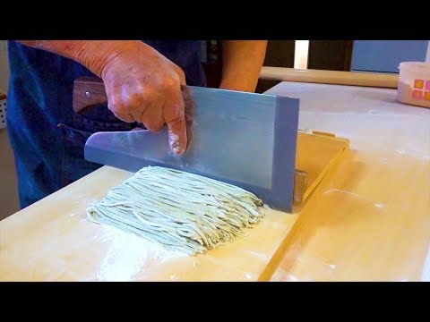 Видео: Гречневая лапша - японская уличная еда