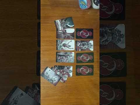 Видео: 🌹 Четыре КОРОЛЯ. Что он задумал в отношении меня? 🌹