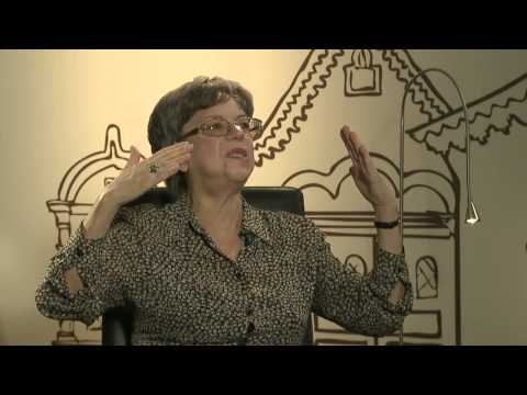 Видео: К.С.Петров-Водкин. Купание красного коня. Часть 3