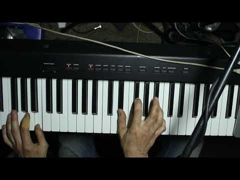 Видео: Гумилев - Носков Романс, пианино, аккорды. Korg SP-100