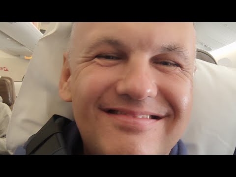 Видео: Мы под гипнозом и страхом. Как избавиться от социального влияния. Жить больно. Как найти счастье