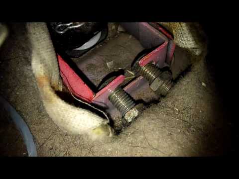 Видео: замена троса ручника чери ку ку