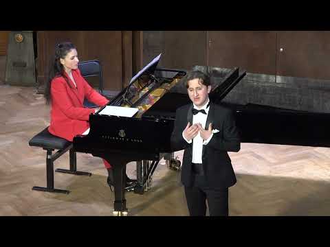 Видео: Чилеа "Плач Федерико" (Арлезианка), Г. Свиридов "Мне не жаль, что друг женился" - исп. Кирилл Попов