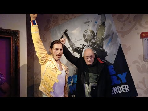 Видео: Мы познакомились поближе со знаменитостями в музее мадам Тюссо в Блэкпуле.