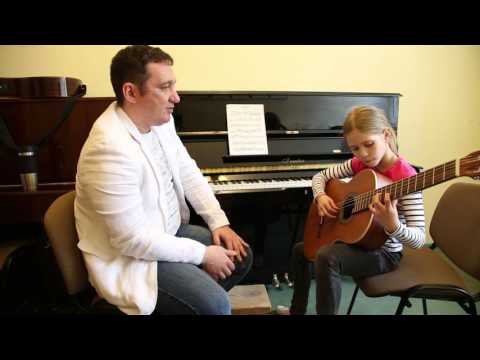 Видео: Лучший преподаватель ДШИ 2017