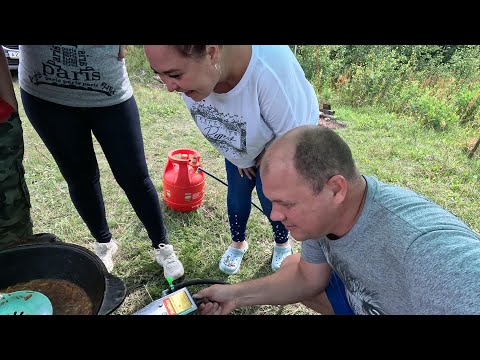 Видео: Отдых с палатками с друзьями на позитиве в ливень, День Рождения 16.07.2023, плов паутинка