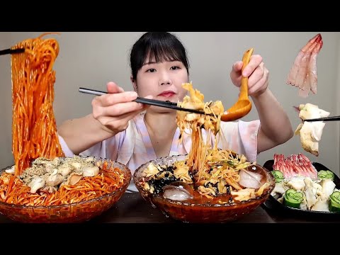 Видео: мукбанг, пряный, лапша, сырая рыба, ASMR.