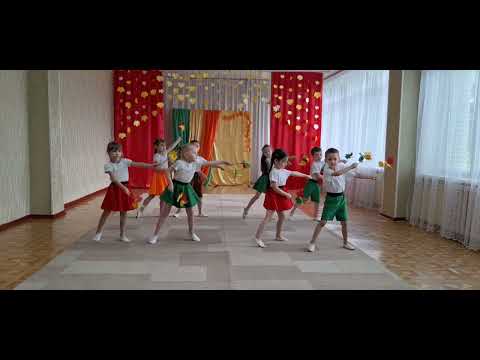 Видео: Танок з осінніми листочками