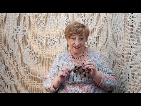 Видео: Прабабушкин кошелёк и напёрстки. Мастер-класс по вязанию крючком от О. С. Литвиной.