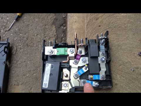 Видео: ПРОБЛЕМА С ВЕНТИЛЯТОРОМ ОХЛАЖДЕНИЯ MERCEDES GLK350. ЛЕГКОЕ И БЫСТРОЕ РЕШЕНИЕ!!!