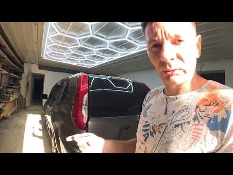 Видео: Снятие пленки с автомобиля
