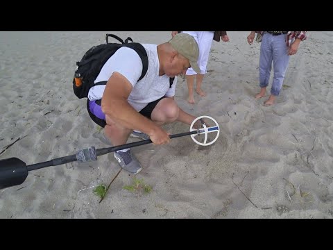 Видео: НАКОПАЛ ЗОЛОТА и СЕРЕБРА НА ПЛЯЖНОМ КОПЕ, но НАСТАЛО ВРЕМЯ ДЕЛИТЬСЯ!!!