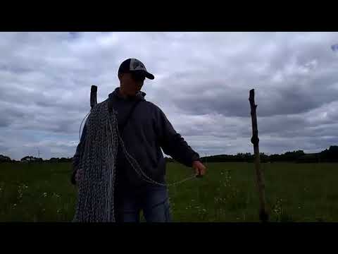 Видео: Электро пастух, электро изгородь для К. Р. С. Установка.