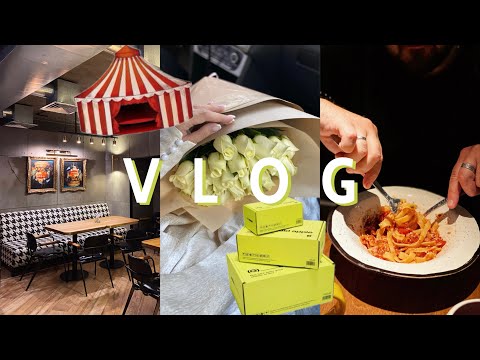 Видео: VLOG|Распаковка Золотого яблока|Новые парфюмы|Кино под открытым небом|Свадьба подруги|Йога на улице