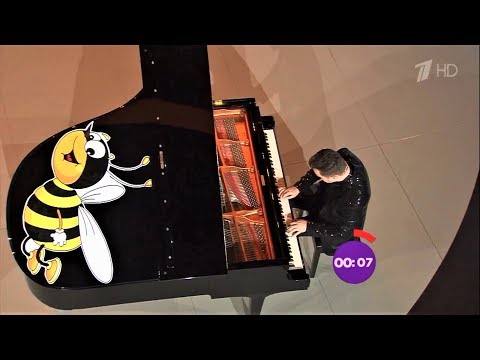 Видео: Полет Шмеля за 54 секунды - Flight of the Bumblebee Record