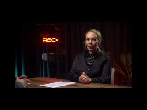 Видео: Переходите на её канал  в телеграмм называется @nevozmozno_mol