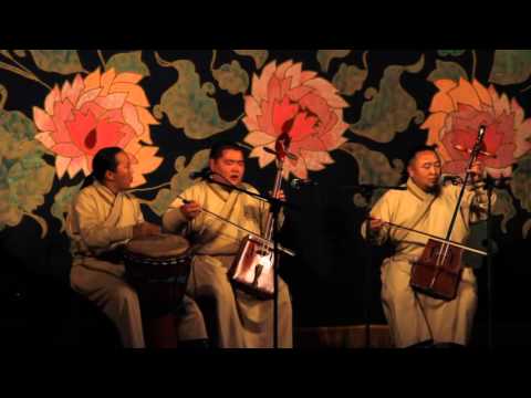 Видео: Chingis khan"s praise  "Husugtun" group - Чингис хааны магтаал "Хөсөгтөн " хамтлаг