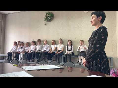 Видео: Открытый урок «Приёмы и методы дыхательных упражнений в вокально-хоровой работе с младшим хором»