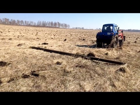 Видео: Приключения тракториста#2: Сбиваем муравейники, делаем забор