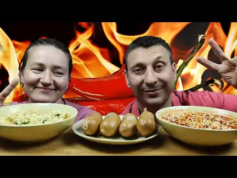 Видео: МУКБАНГ МЕГА ОСТРАЯ ЛАПША И САРДЕЛЬКИ | MUKBANG MEGA SPICY NOODLES AND SAUSAGES #sausages #noodles