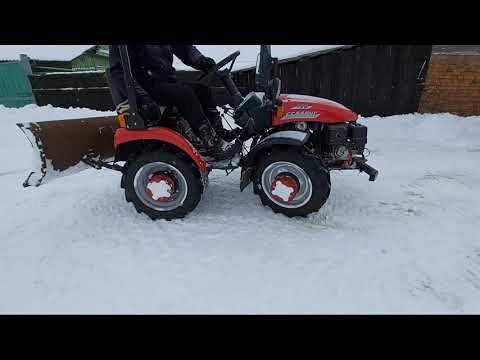 Видео: МТЗ 152. Уборка снега.