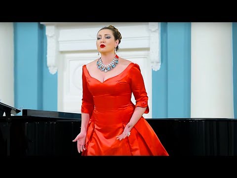 Видео: "Я все еще его люблю..."  Ирина Крутова, Галина Преображенская. Концерт И.Крутовой "Восторг любви"