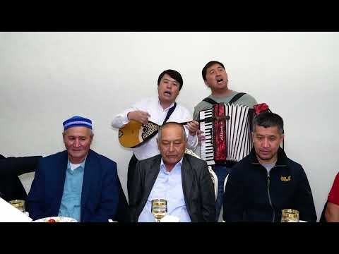 Видео: Шәмші Қалдаяқовтың әні    Ақ бантик Домбыра Баян Құдалық