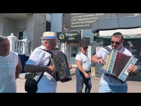 Видео: Грали, аж міха тріщали!!! 😉