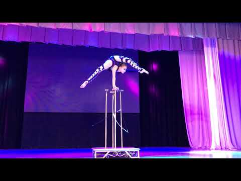 Видео: "В самое сердце" Диана Бутан-силовой эквилибр.