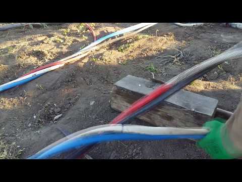 Видео: Очищаю алюминиевый кабель от изоляции