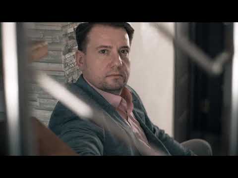 Видео: Антон Казимир «Мне уходящей осени не жаль»