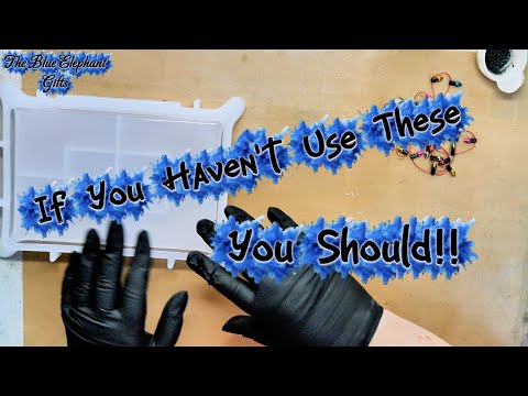 Видео: Идеальный рождественский поднос из смолы. Новые блестки, формы и инкрустация. EP 320