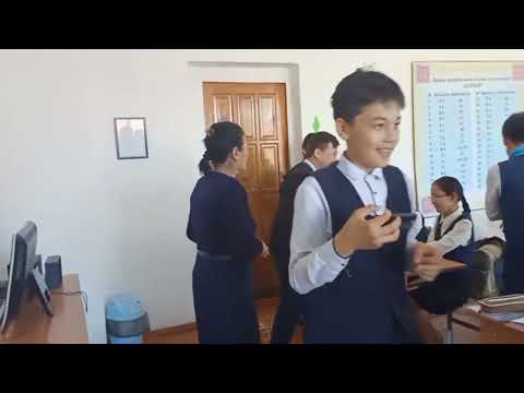 Видео: Темірхан Медетбек  "Тәуелсізбін"  өлеңі.