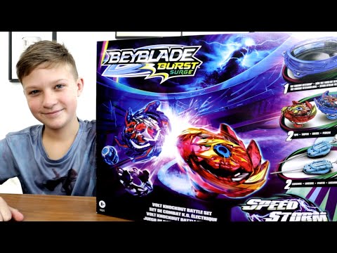 Видео: Бейблэйд 5 сезон! ОБЗОР арены и двух Beyblade Burst Surge Кинг Хелиос и Супер Гиперион! Супер Тима