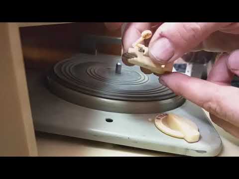 Видео: Ламповые Радиолы (выпуск 1) Минск РС-301Л