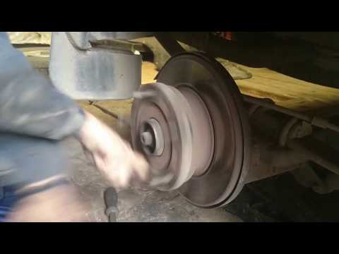 Видео: Грохот сзади Ford Transit 2007. Причины. Устранение.