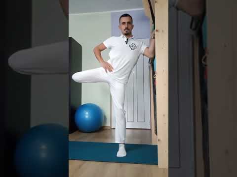 Видео: Раздвижване на тазобедрени стави!